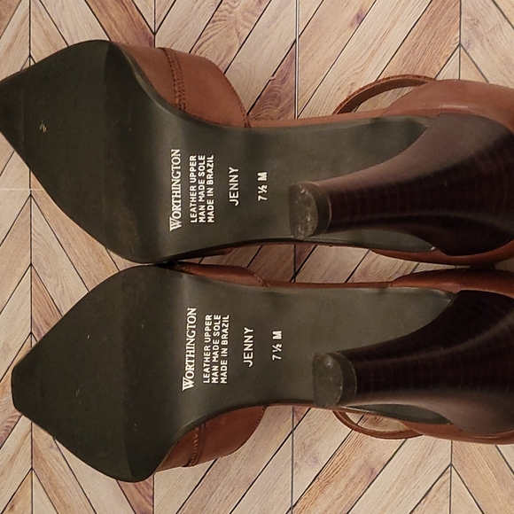 Worthington Brown Size 7.5 - Picture 4 of 4